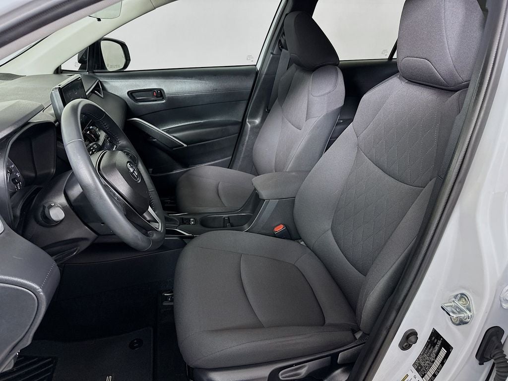 2025 Toyota Corolla Cross LE
