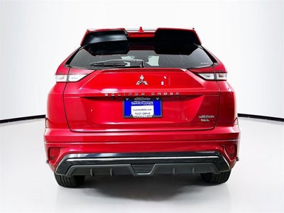 2022 Mitsubishi Eclipse Cross Base