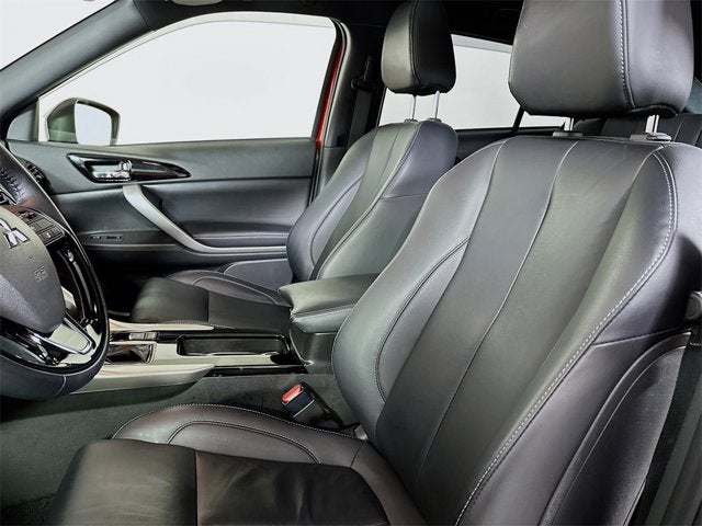 2022 Mitsubishi Eclipse Cross Base