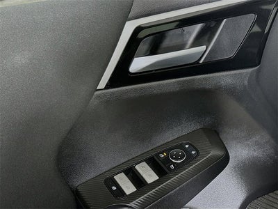 2024 Mitsubishi Outlander ES