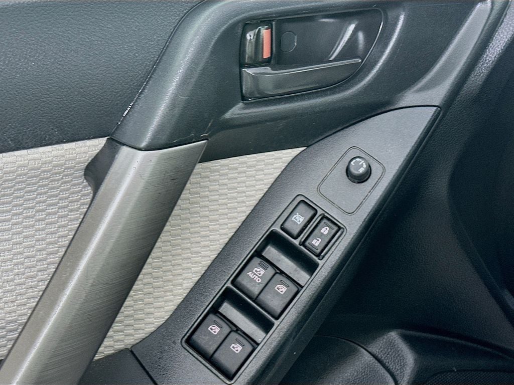 2018 Subaru Forester 2.5i