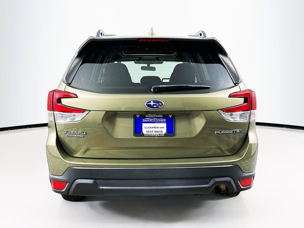 2022 Subaru Forester Premium