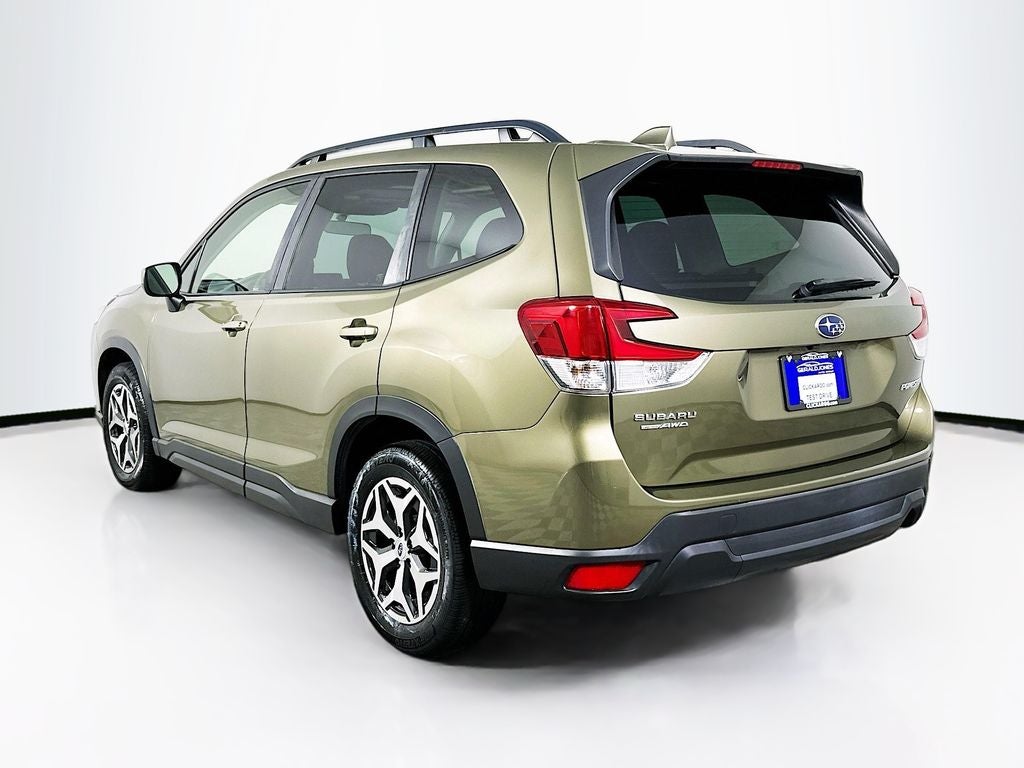 2022 Subaru Forester Premium