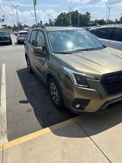 2023 Subaru Forester Premium