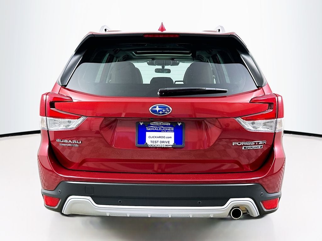 2023 Subaru Forester Touring