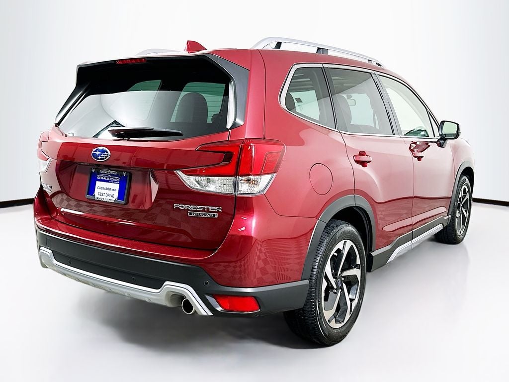 2023 Subaru Forester Touring