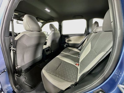 2025 Subaru Forester Base