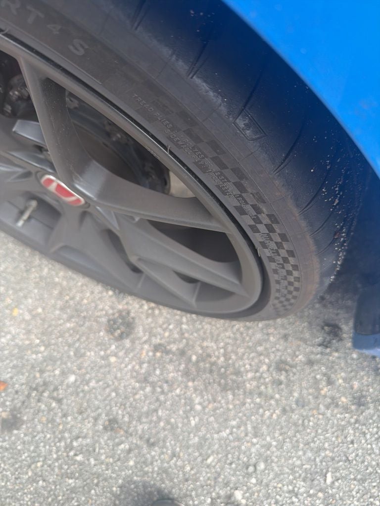2023 Honda Civic Type R Base