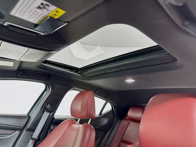 2022 Mazda Mazda3 Hatchback Carbon Edition