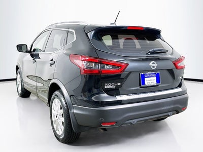 2021 Nissan Rogue Sport SV