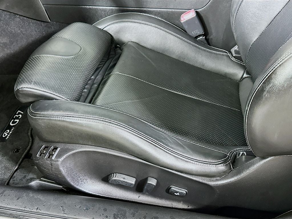 2012 INFINITI G37 X