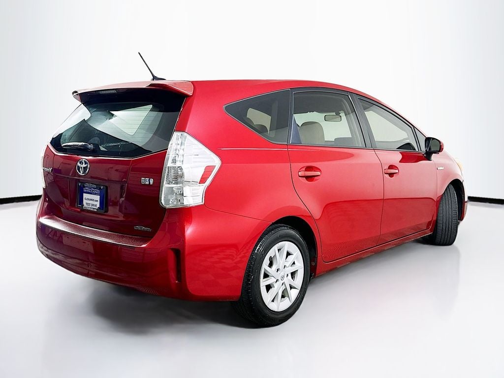 2013 Toyota Prius v Three
