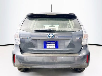 2014 Toyota Prius v Base