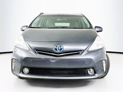 2014 Toyota Prius v Base