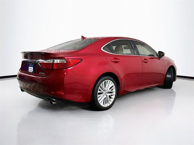 2013 Lexus ES 350 4dr Sdn