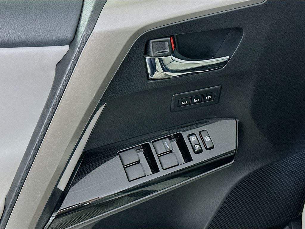 2018 Toyota RAV4 Hybrid Limited