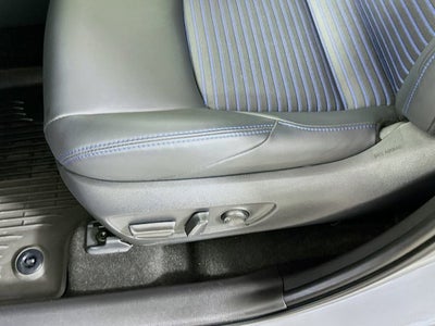 2025 Toyota RAV4 Hybrid XSE