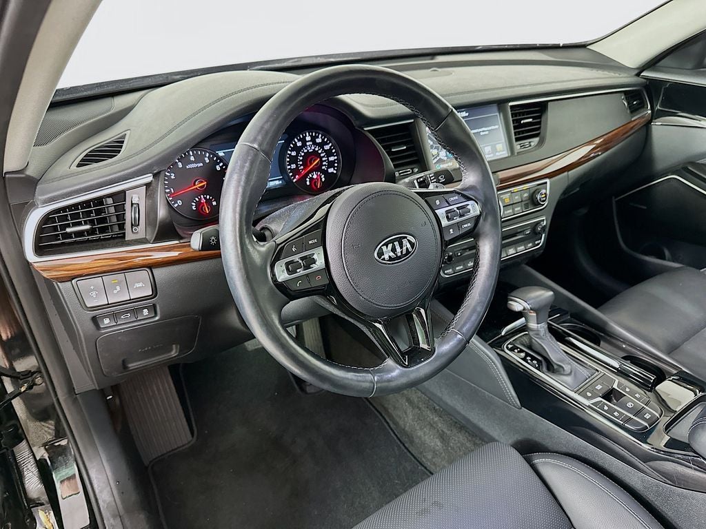 2018 Kia Cadenza Technology