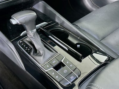 2018 Kia Cadenza Technology