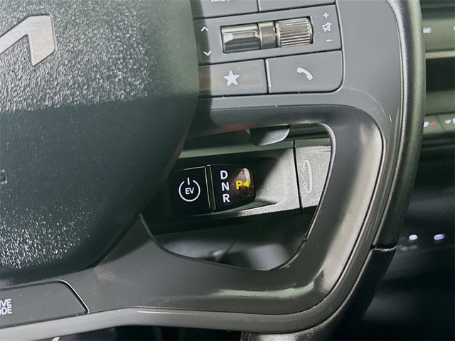 2024 Kia EV9 Light Short Range