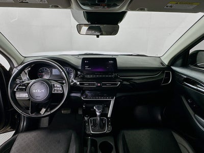 2022 Kia Seltos EX