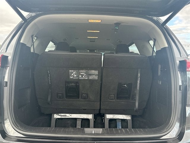 2024 Kia Carnival EX