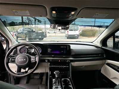 2024 Kia Carnival EX