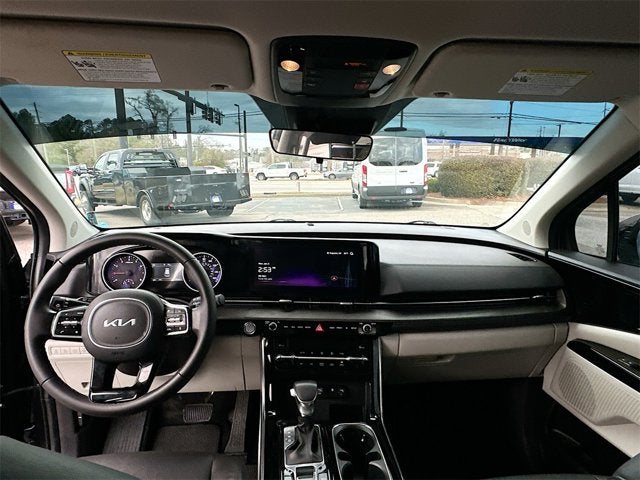 2024 Kia Carnival EX