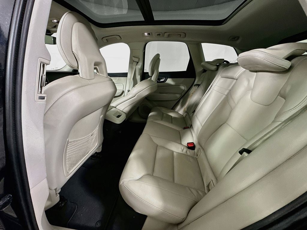 2018 Volvo XC60 T6 Momentum