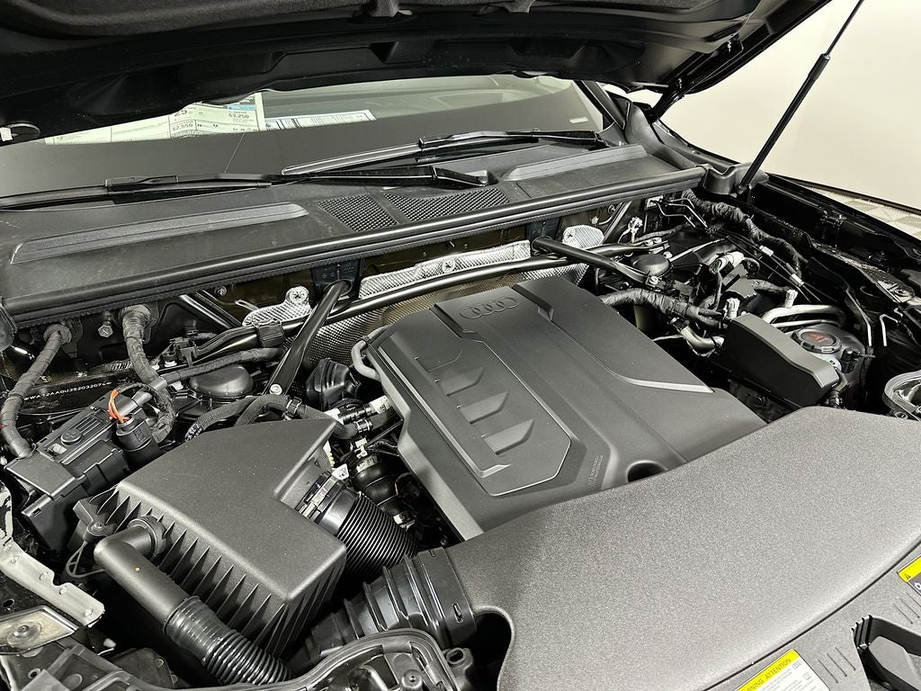 2025 Audi Q5 2.0T Premium Plus quattro