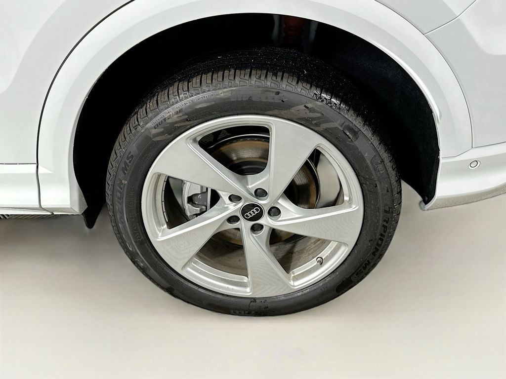 2025 Audi Q5 2.0T Premium Plus quattro
