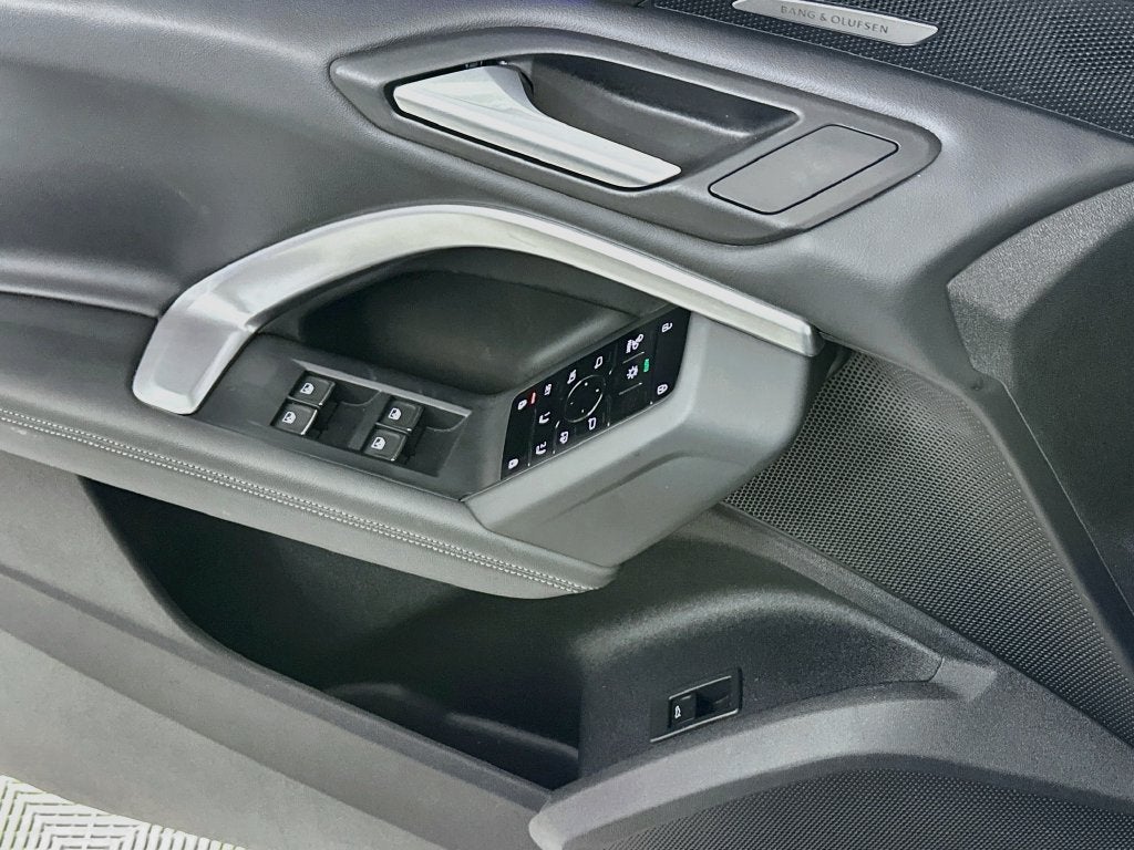 2025 Audi Q5 2.0T Prestige quattro