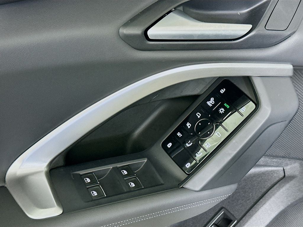 2025 Audi Q5 2.0T Prestige quattro