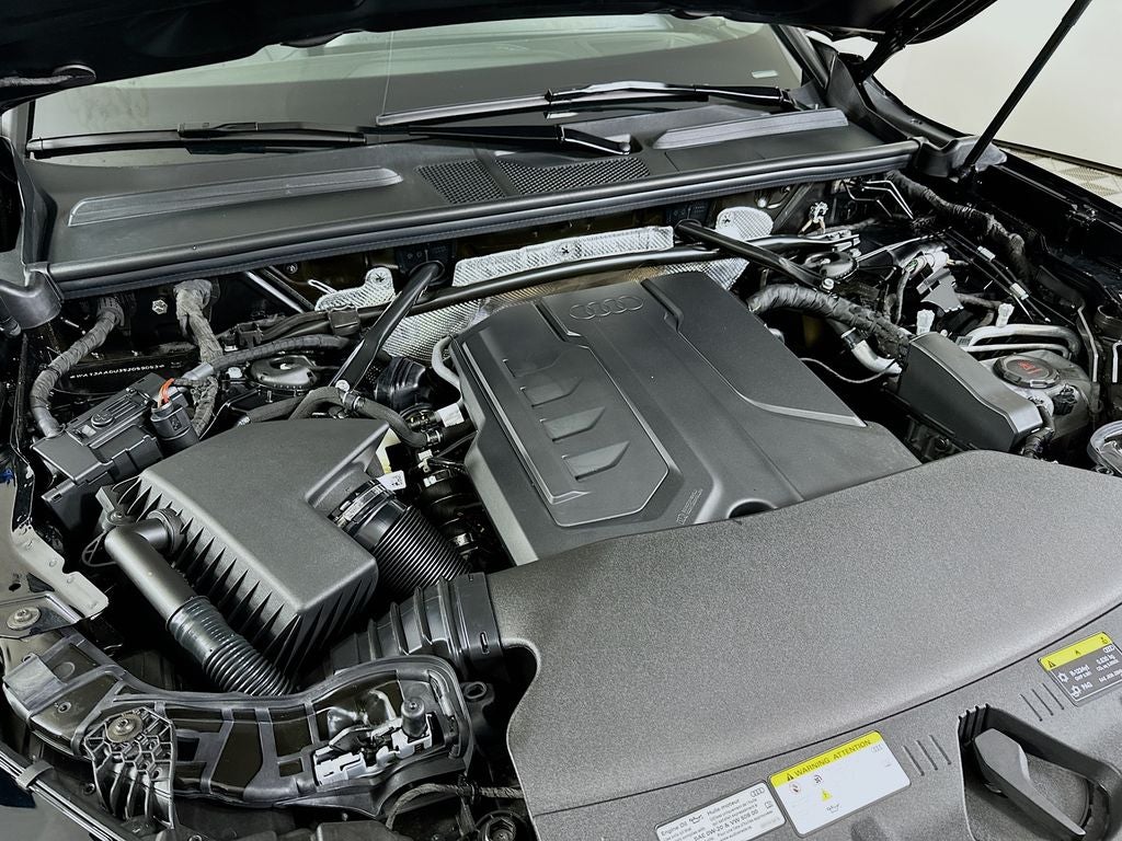 2025 Audi Q5 2.0T Prestige quattro