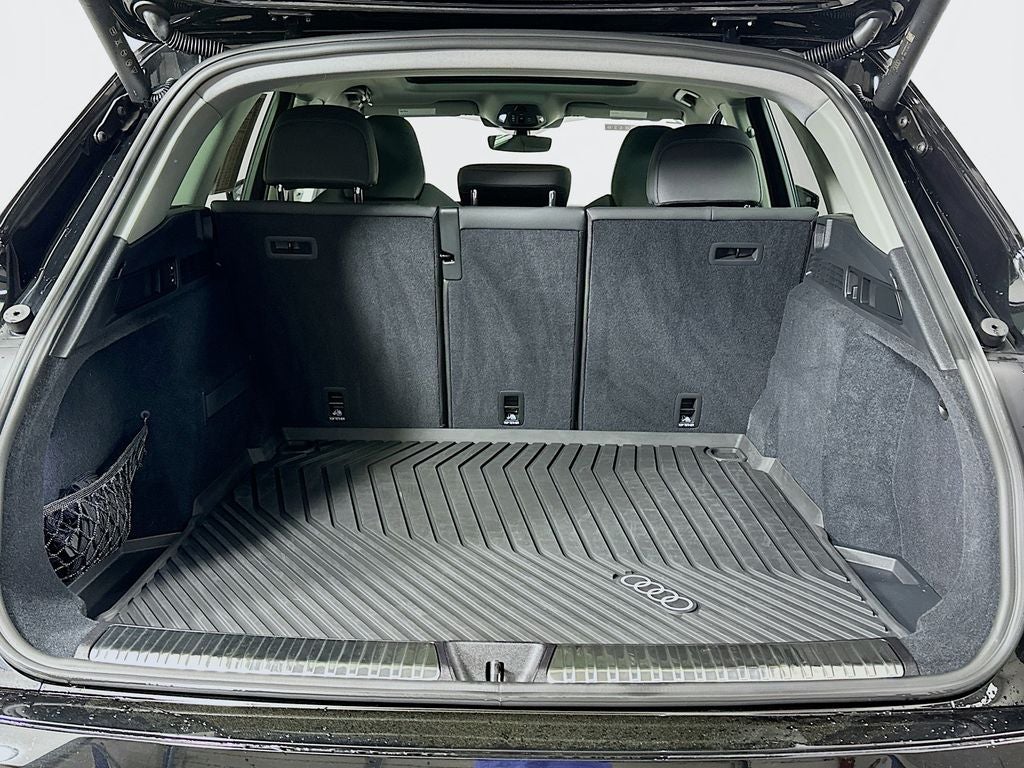 2025 Audi Q5 2.0T Prestige quattro