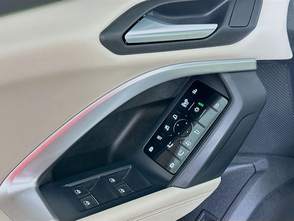 2025 Audi Q5 2.0T Prestige quattro