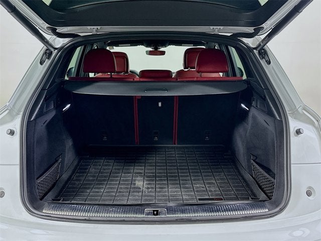 2023 Audi SQ5 Premium Plus