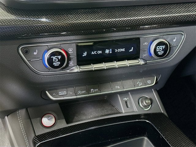 2023 Audi SQ5 Premium Plus