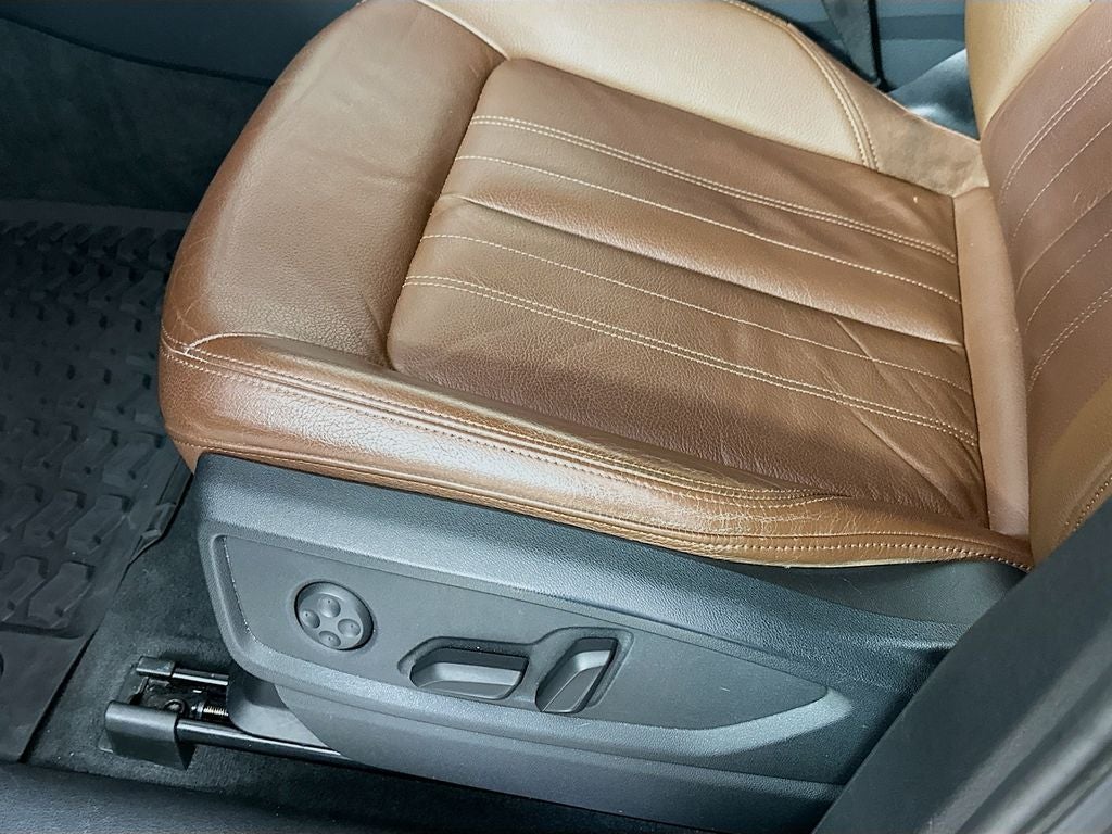 2020 Audi Q5 45 Premium Plus quattro