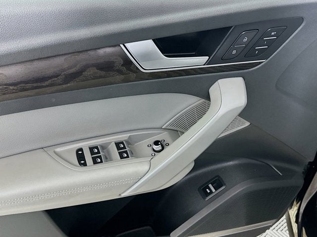 2020 Audi Q5 Prestige