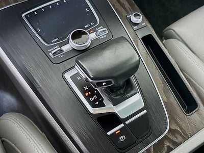 2020 Audi Q5 Prestige