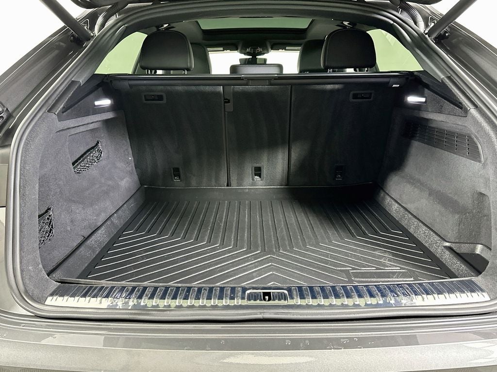 2020 Audi Q8 55 Prestige quattro