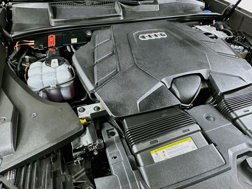 2020 Audi Q8 55 Prestige quattro