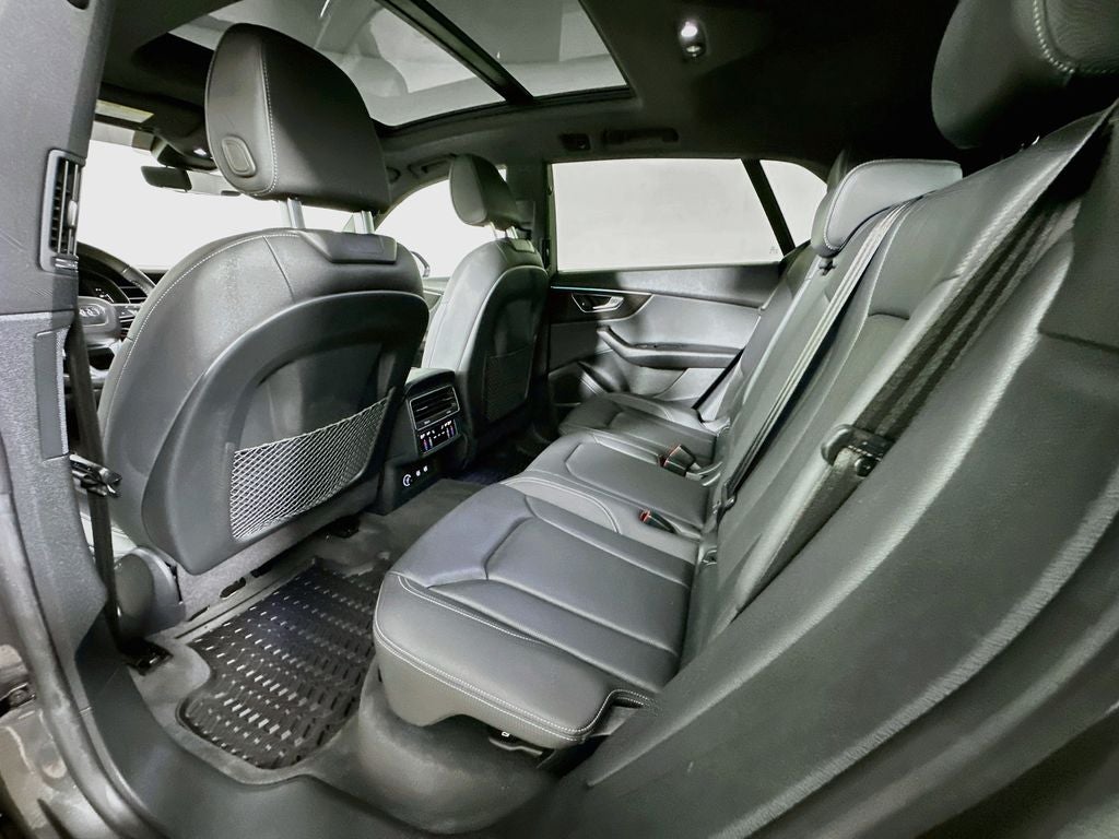 2020 Audi Q8 55 Prestige quattro