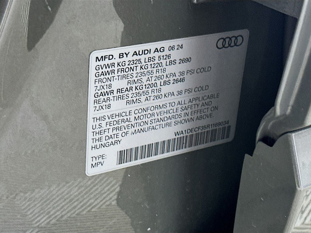 2024 Audi Q3 Premium S Line quattro