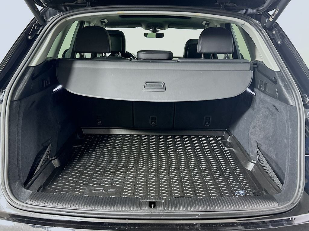 2022 Audi Q5 45 S line Premium quattro