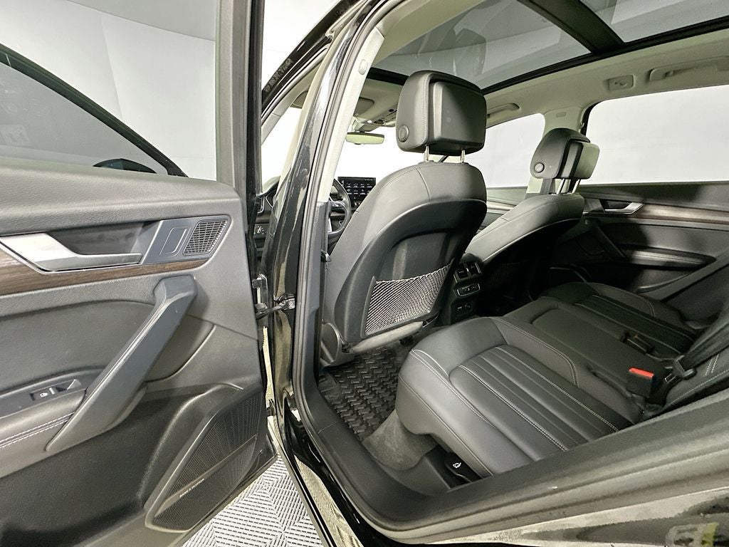 2022 Audi Q5 45 S line Premium quattro