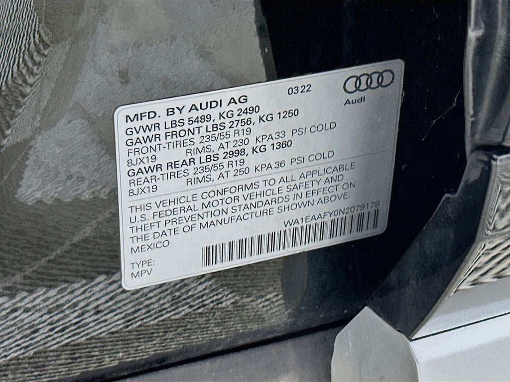 2022 Audi Q5 45 S line Premium quattro