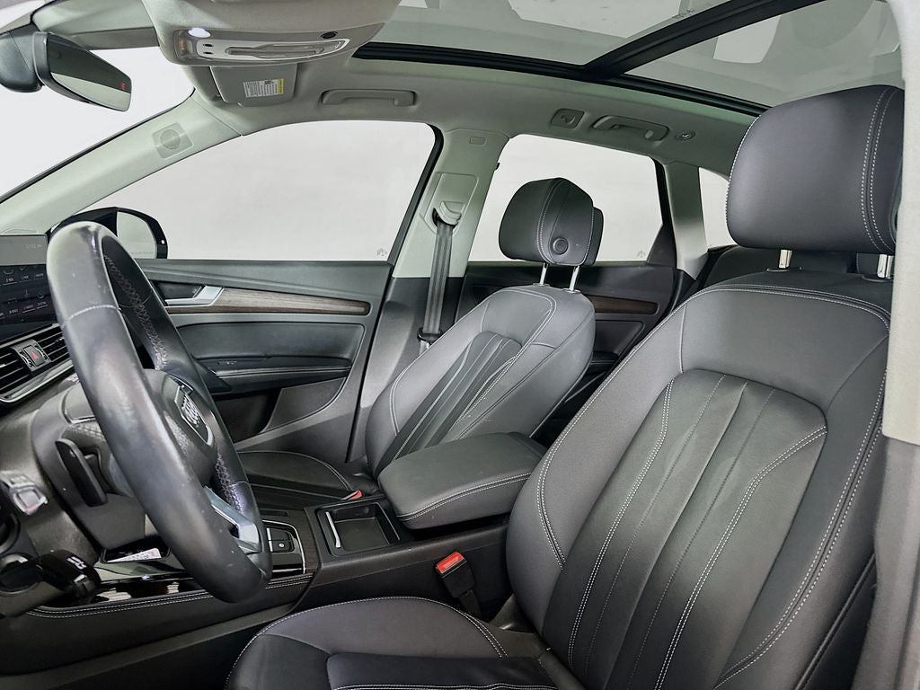 2022 Audi Q5 45 S line Premium quattro