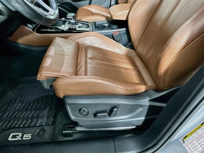 2024 Audi Q5 45 S line Premium quattro